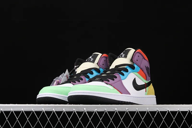 All categories Air Jordan Jordan series basketball shoes Air Jordan 1 Mid Air Jordan 1 Mid AJ1 Joe 1 Zhongbang color stitching CW1140-100